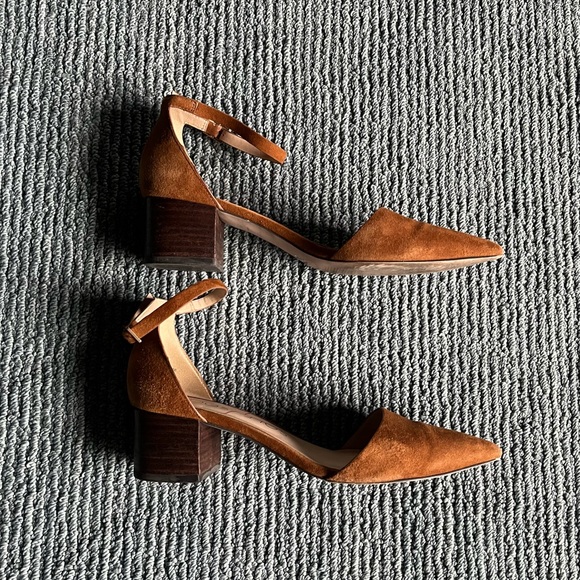 Sole Society brown suede block heel 2” heels, very good condition, size 8 - Picture 3 of 4